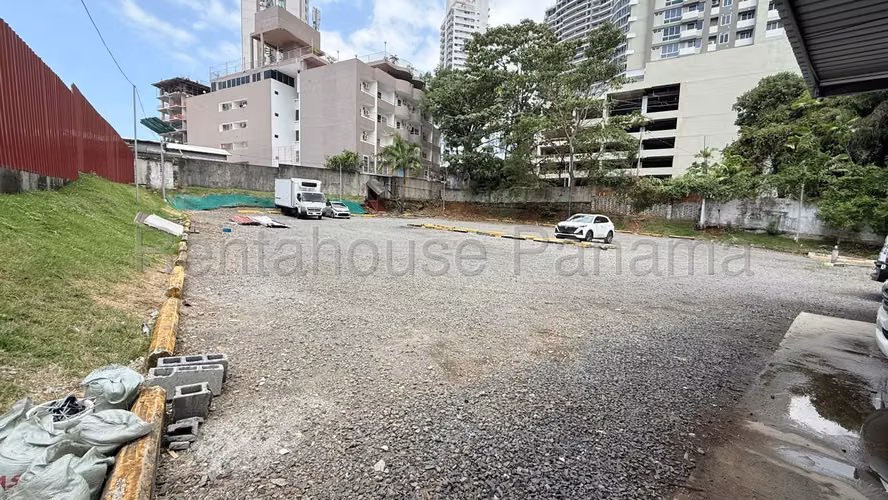 RR VENTA DE TERRENO EN EL CANGREJO