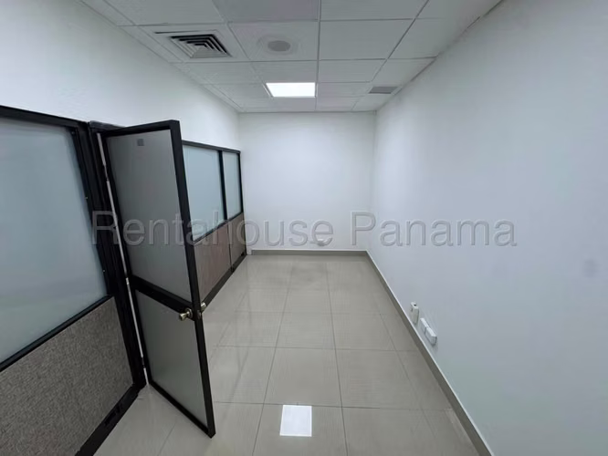 Edificio en Venta en Calle 50 334 m² LR - Imagen 9