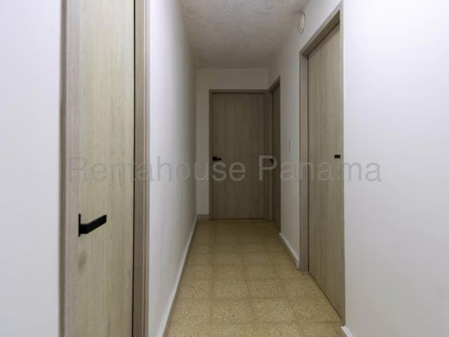 Venta de Apartamento en El Cangrejo, P.H. ZAHAV 27LGG2523