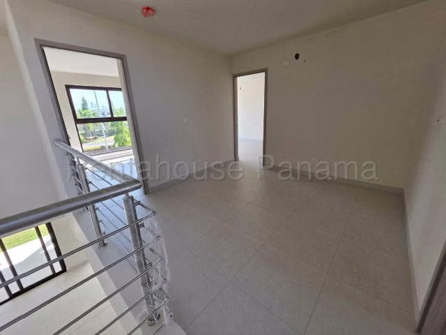 Casa en Venta en Costa Sur  JG