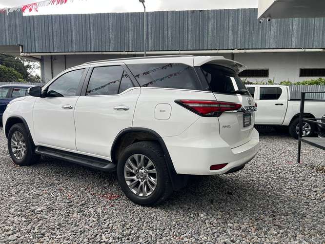 TOYOTA FORTUNER SRV 2024  - Imagen 5