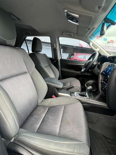 TOYOTA FORTUNER SRV 2024  - Imagen 8
