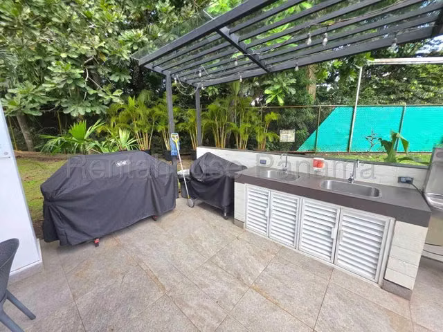 ALQUILER DE APARTAMENTO EN CLAYTON  - Imagen 6