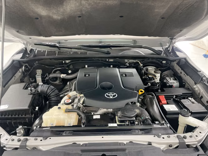 TOYOTA FORTUNER - 2025 - TFXX - Automarket - Imagen 3