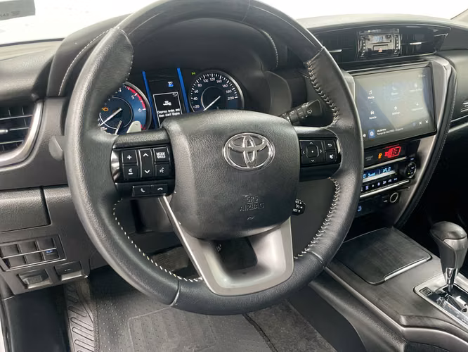 TOYOTA FORTUNER - 2025 - TFXX - Automarket - Imagen 6