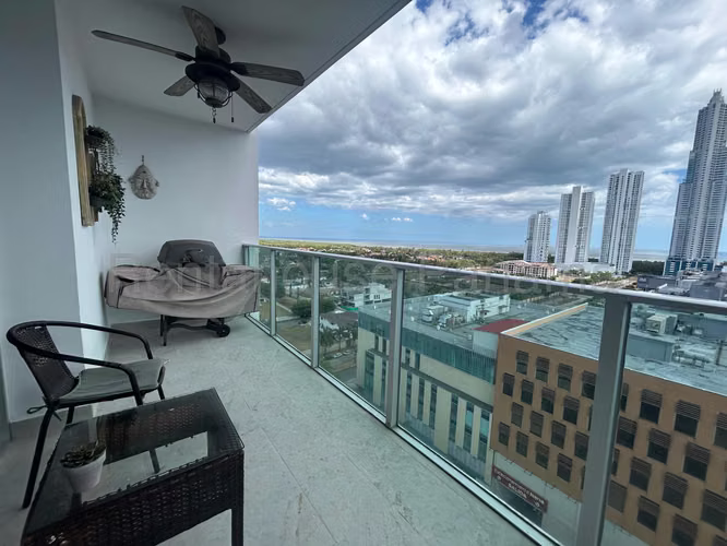 Venta de Apartamento en Costa del Este Ph Latitude | Solo Cliente Directo LFC
