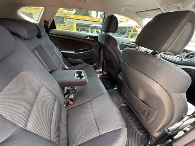 Hyundai Tucson Año 2017, Automatica   ~    - Imagen 7