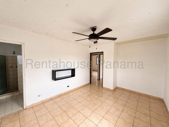 Vendo Amplia Residencia en Las Cumbres 27-1582GG