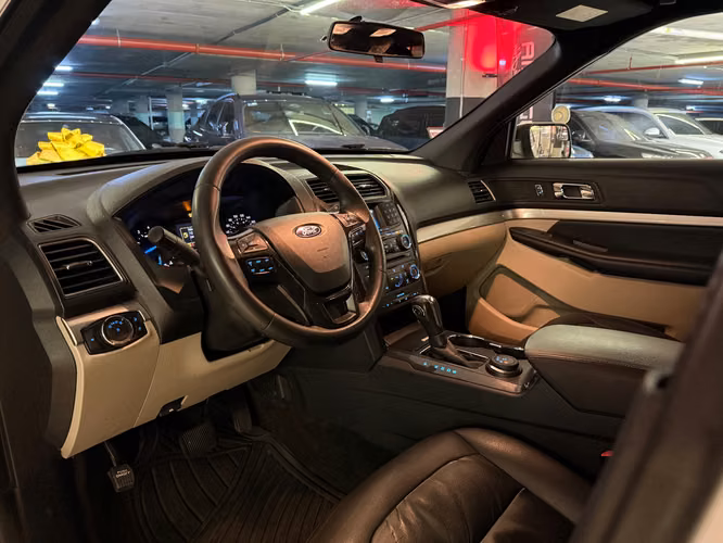 FORD EXPLORER AWD 2018 - Imagen 10