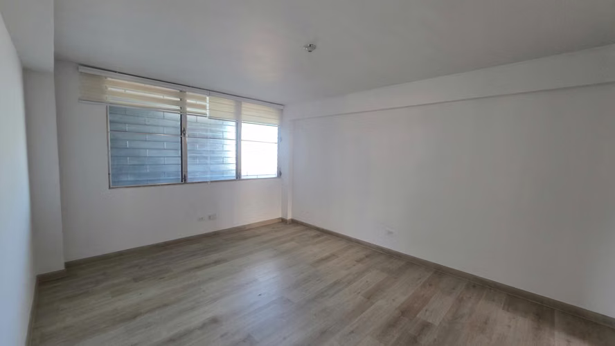 Alquiler de Apartamento Via España Carrasquilla