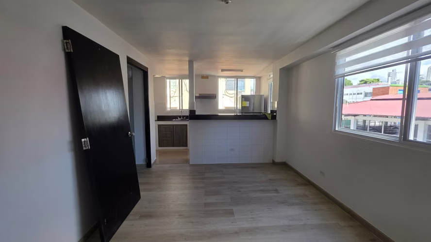 Alquiler de Apartamento Via España Carrasquilla