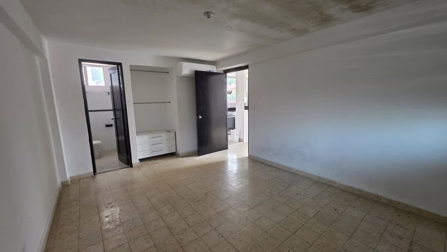 Alquiler de Apartamento Via España Carrasquilla - Imagen 7