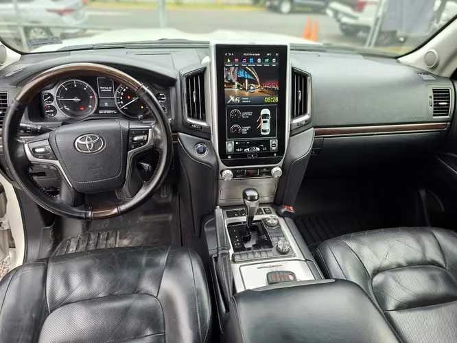 Toyota Land Cruiser 2019 - Imagen 7