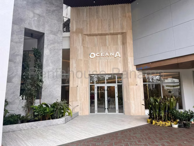 Se Vende Apartamento en Santa Maria LA27-22