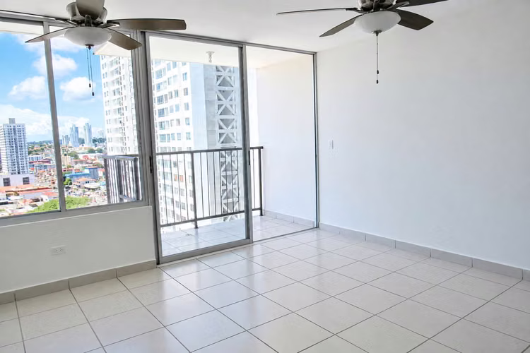 ! Apartamento Sobre Via España I con balcón y excelente ubicación - Imagen 8