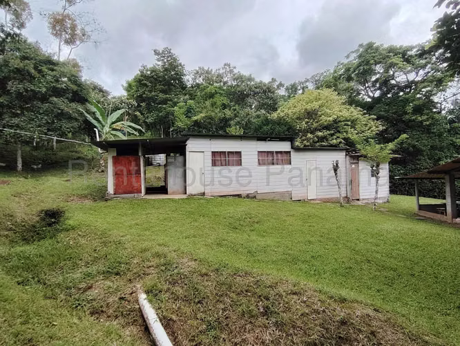 Venta de Local Comercial en Capira ABS
