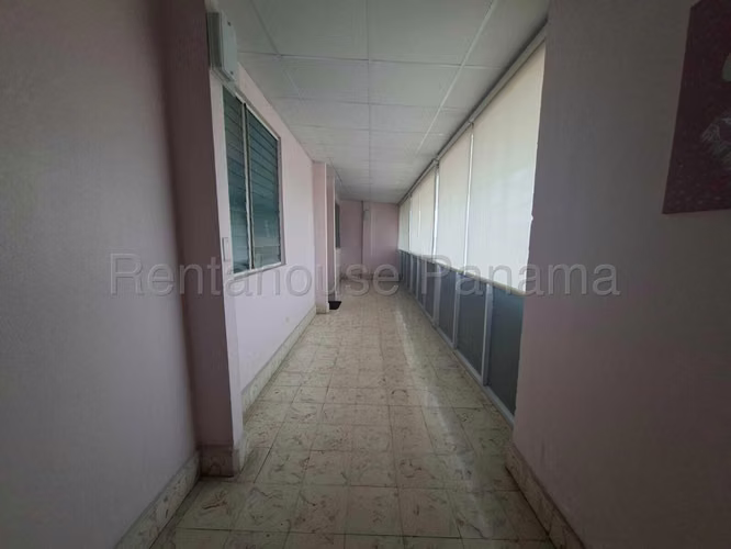 Venta de Edificio en Aguadulce ABS