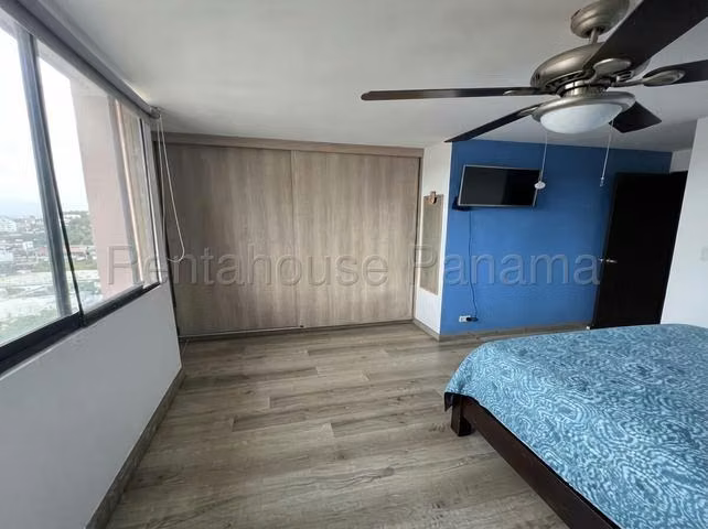 Apartamento remodelado en alquiler en San Francisco, 2 recámaras y 2 baños KDC