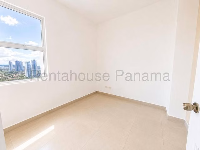 Venta de apartamento en PH Zeus, Costa del Este*