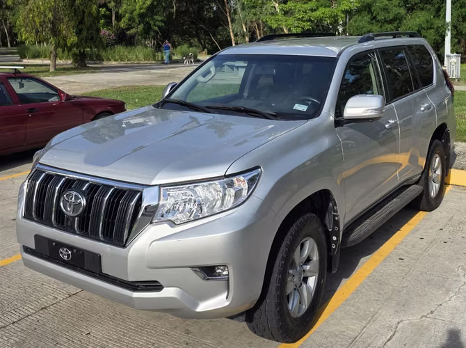 Toyota Prado TXL 2022 | 65,000 km | Mantenimientos Ricardo Pérez | Llantas Nuevas | Cámara 360°