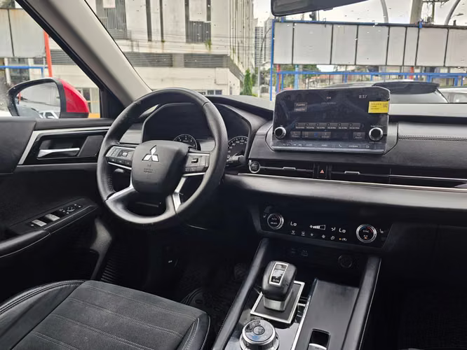 Mitsubishi Outlander 2024 - Imagen 9