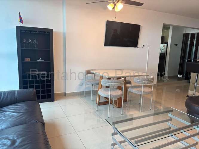 Alquiler de Apartamento de Amoblado con una Espectacular Vista en Costa del Este 27*2075Mfk - Imagen 3