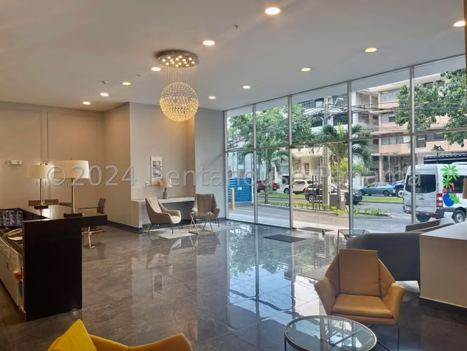 Alquiler Apartamento Penthouse en El Carmen, Av. Ramon Arias, Panamá. MAR27-2579 - Imagen 2