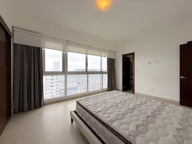 Apartamento Amoblado de 1 Recámara en Alquiler en Avenida Balboa – 144 m² con Vista al Mar - Imagen 16