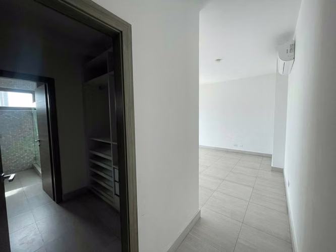 Venta PH Parkview | Vista a Costa Azul CDE