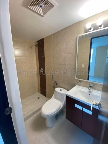 Alquiler de apartamento en PH Premium Carrasquilla IH26-5249