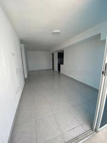 Alquiler de apartamento en PH Premium Carrasquilla IH26-5249