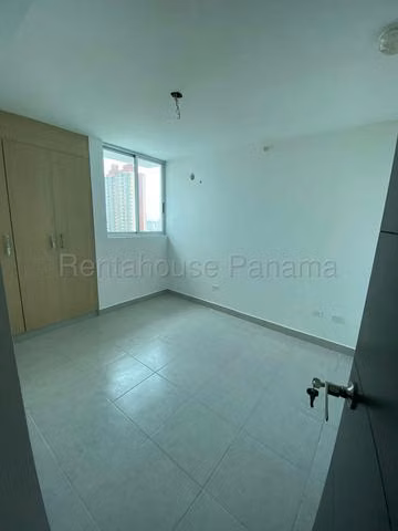 Alquiler de apartamento en PH Premium Carrasquilla IH26-5249