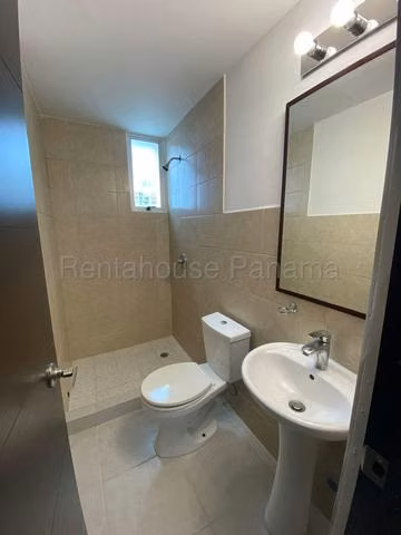 Alquiler de apartamento en PH Premium Carrasquilla IH26-5249