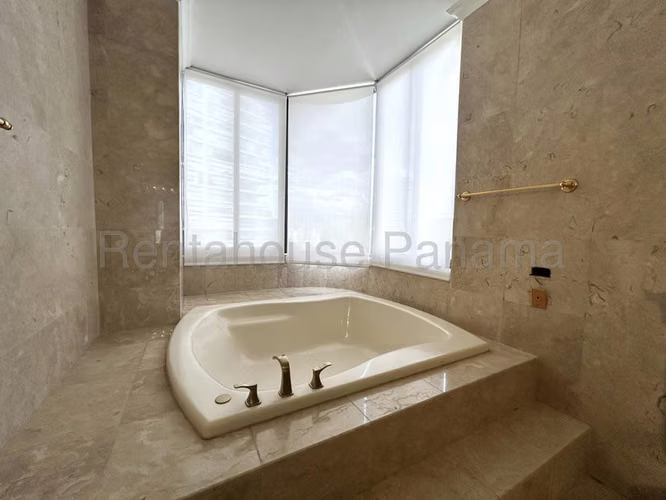 I7588GRR Venta de Apartamento en Paitilla  - Imagen 13