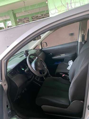Vendo Nisan Tiida