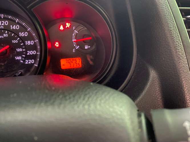 Vendo Nisan Tiida