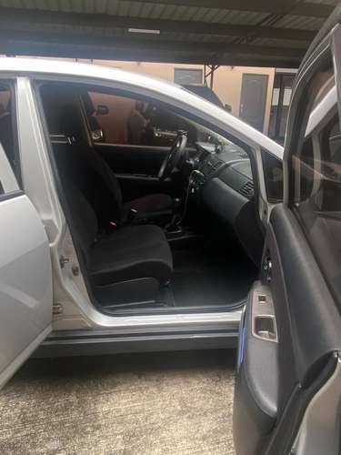 Vendo Nisan Tiida