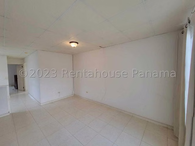 Venta de Casa en Quintas del Pacífico, Panamá Oeste| 3 Recámaras y 250 m² de Terreno GB