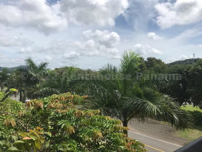 Venta de Apartamento en Panama Pacifico MCD27-2397