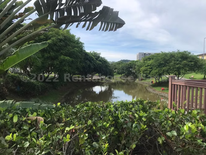 Venta de Apartamento en Panama Pacifico MCD27-2397