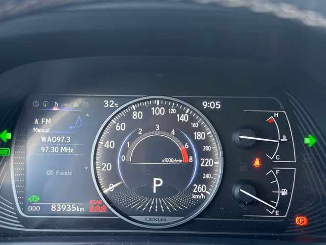 LEXUS UX250h 2020