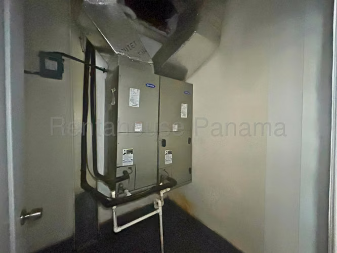 Local Comercial en Alquiler en San Francisco. 26-8708. - Imagen 10