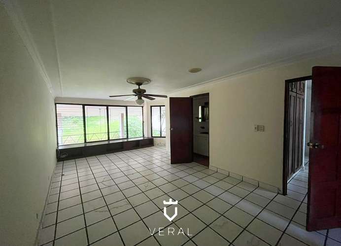Remate Bancario | Amplia Casa de 493.26 m² en La Loma, Pueblo Nuevo | Ideal para Remodelar (MFV) - Imagen 8