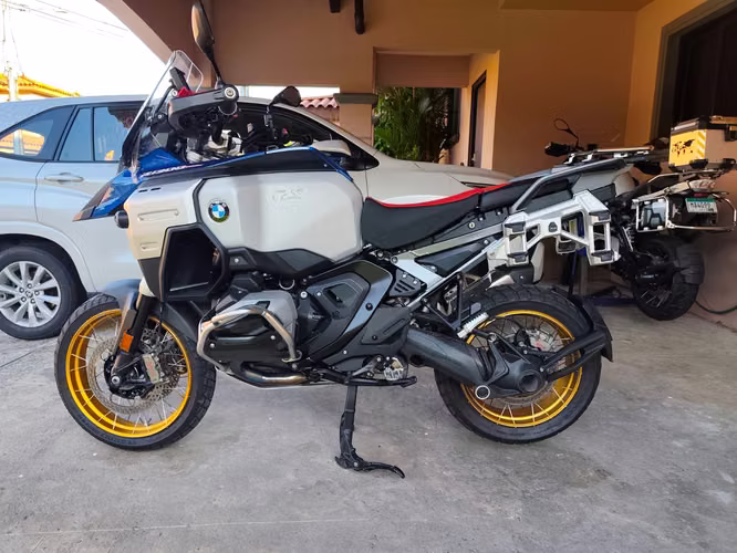 Moto BMW R1300GS ADVENTURE 2025