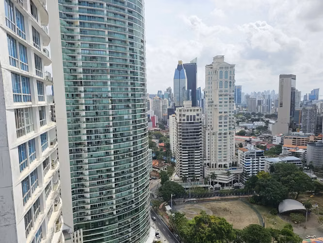 Alquiler de Apartamento Tipo Estudio Amoblad - PH Colores de Bella Vista. Negociable