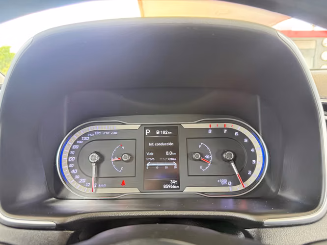 Hyundai Tucson 2022 a solo $17,500  - Imagen 8