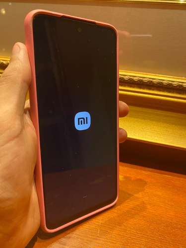 Vendo teléfono Xiaomi versión con procesador snapdragon totalmente funcional 