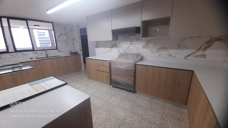 ALQUILER APARTAMENTO REMODELADO EN OBARRIO  - Imagen 8