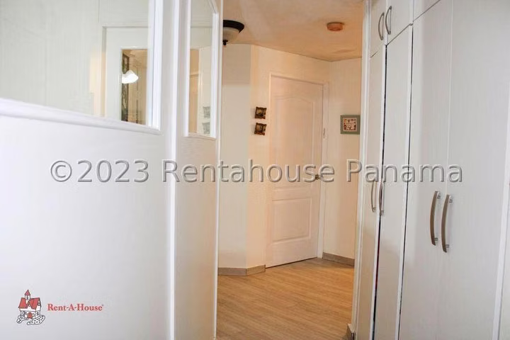 Apartamento en venta en Bella Vista ELP 26-1142 - Imagen 11