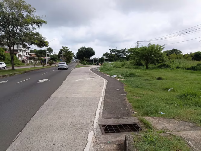 Remato terreno comercial en via panamericana chorrera